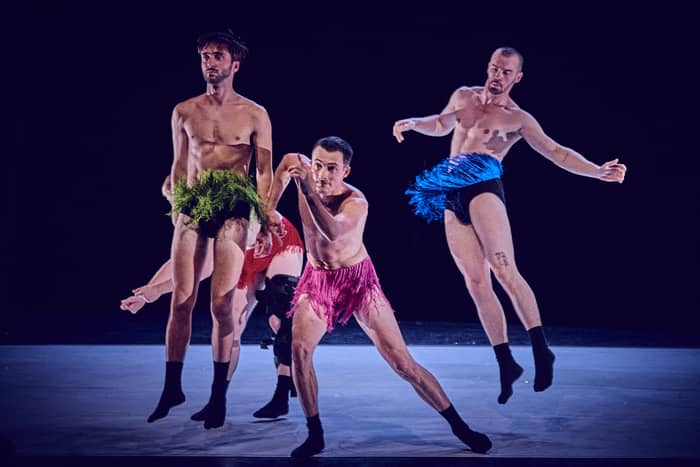 A4 (COMME LAFEUILLE) - COMPAGNIE CHICOS MAMBO