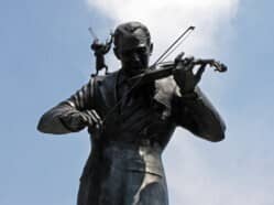 Cri-cri : mélodies d'hier au piano