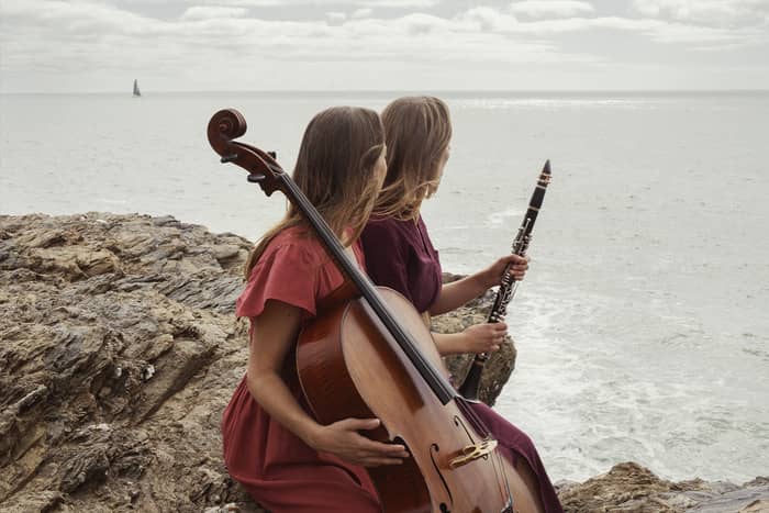 LAS HERMANAS CARONNI