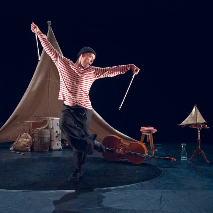 PRÉLUDE POUR UN POISSON ROUGE