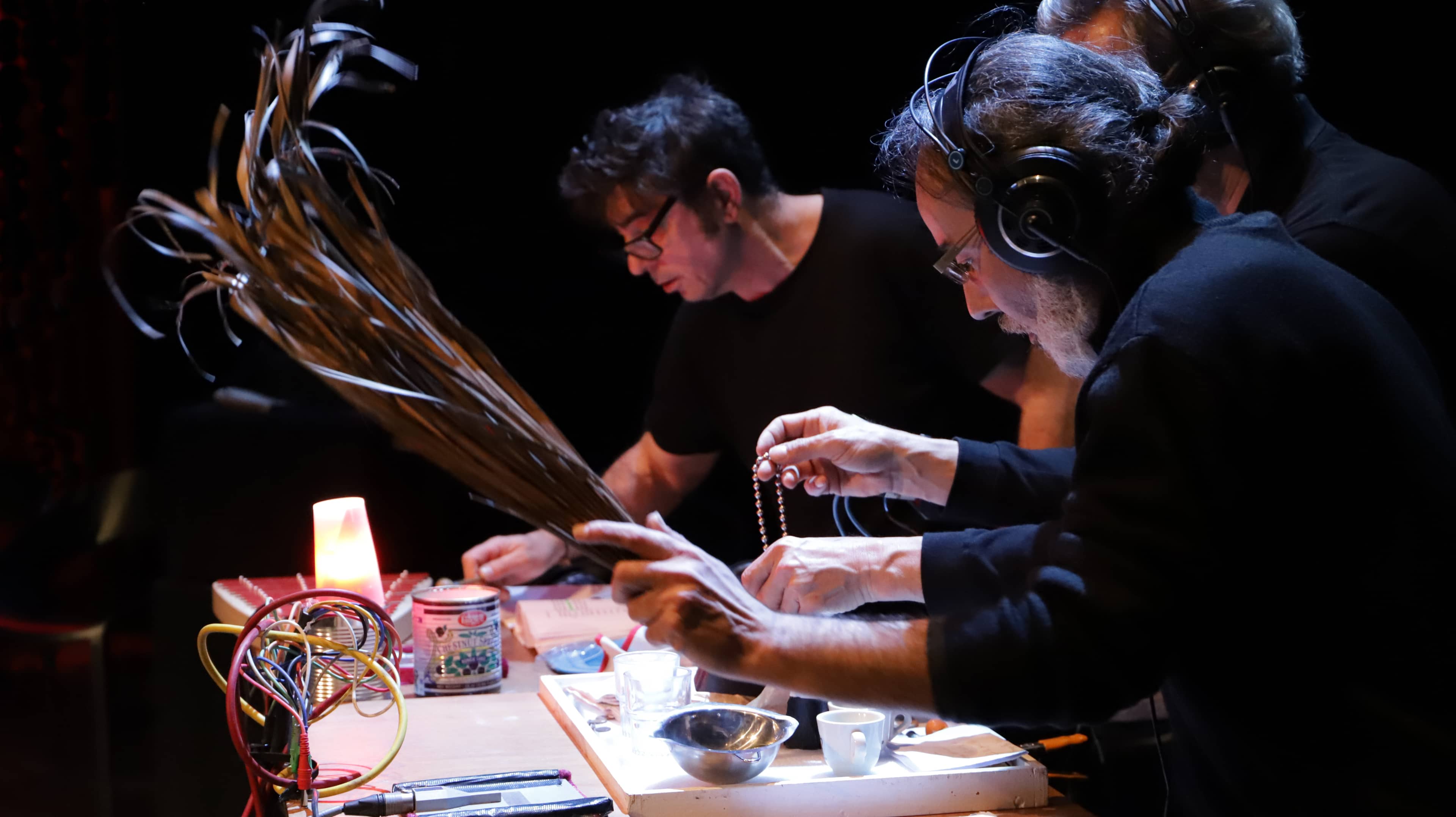 Presque égal à - Compagnie Le Petit Théâtre de Pain