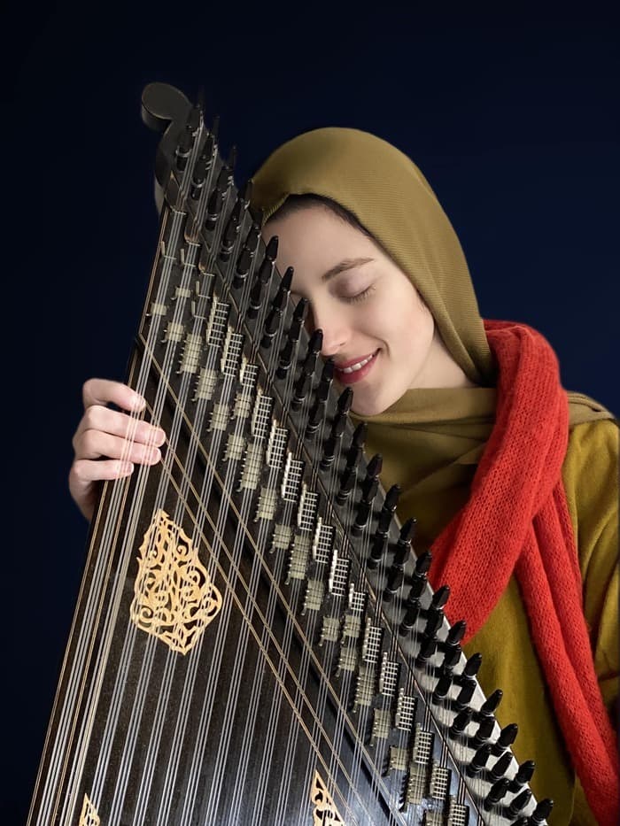 ELEONORE FOURNIAU + FARAH FERSI