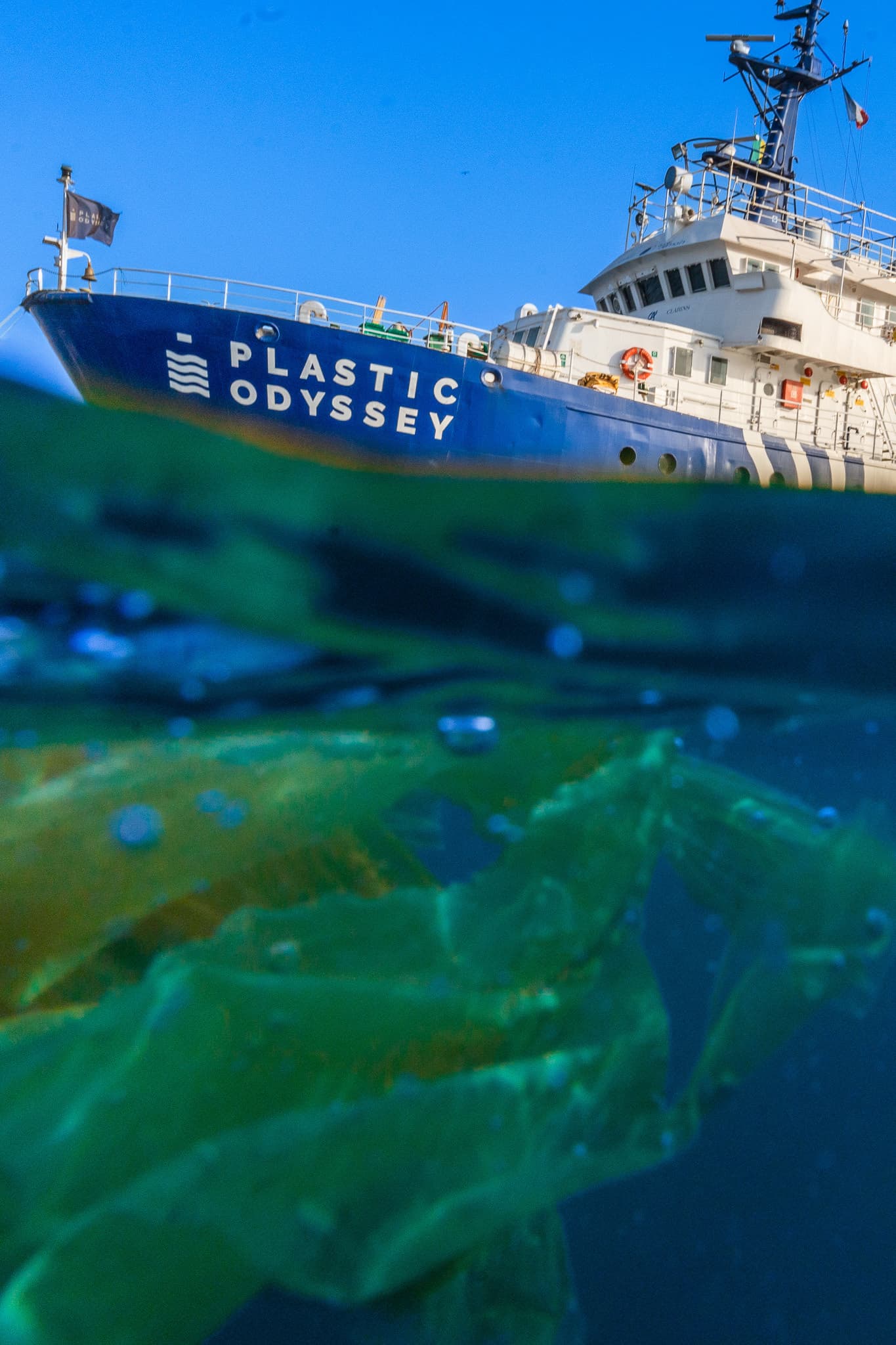 ESCALE DE LA PLASTIC ODYSSEY