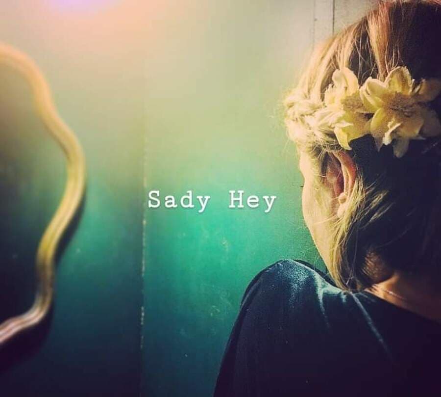 Heure du live : Sady Hey