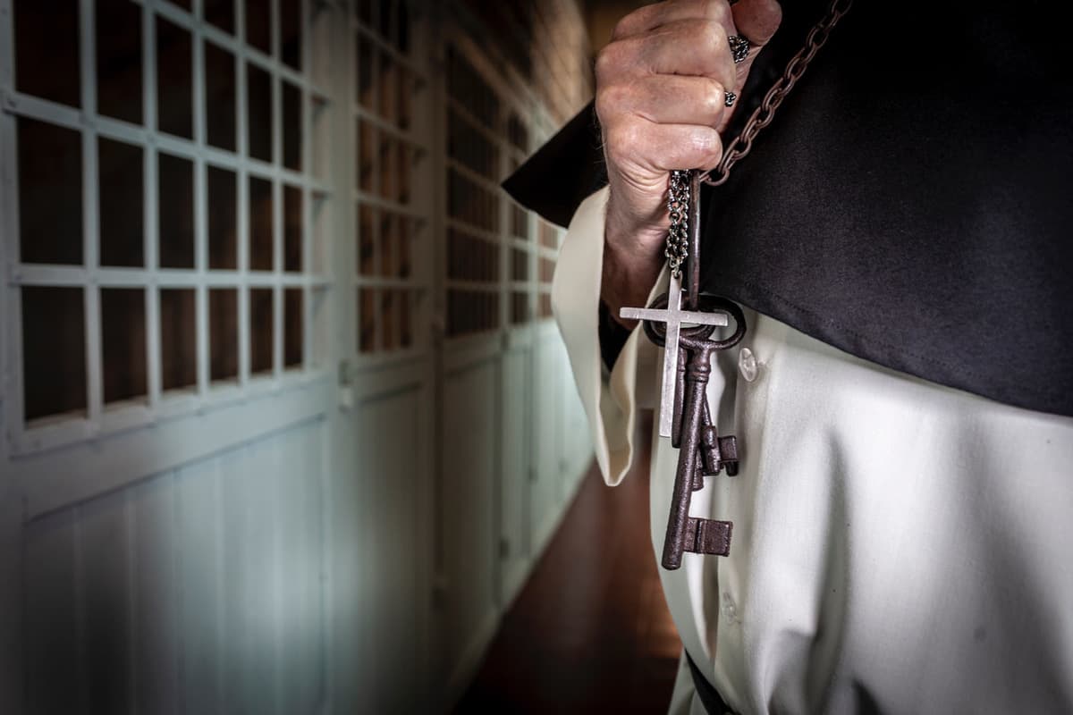 « LES RÉHABILITÉES – Est-ce seulement possible ? »