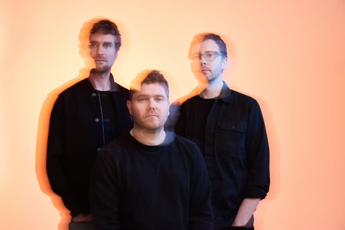 GOGO PENGUIN / Invité spécial : DAUDI MATSIKO
