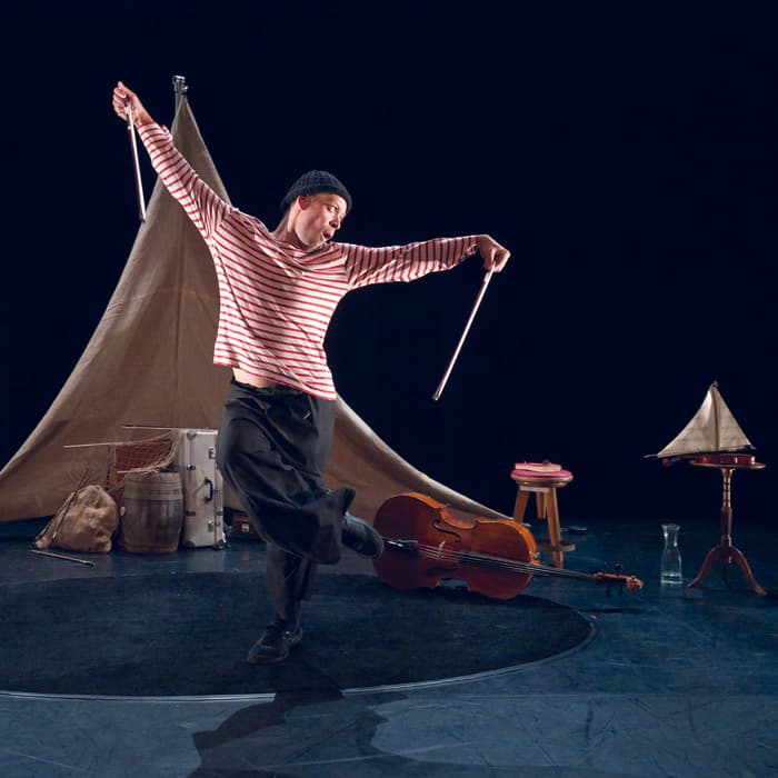 PRÉLUDE POUR UN POISSON ROUGE