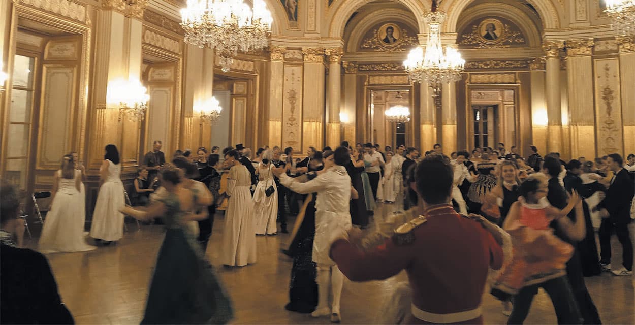 Bal clandestin Paris