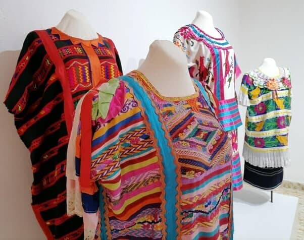 La culture mexicaine à travers les fils et les broderies