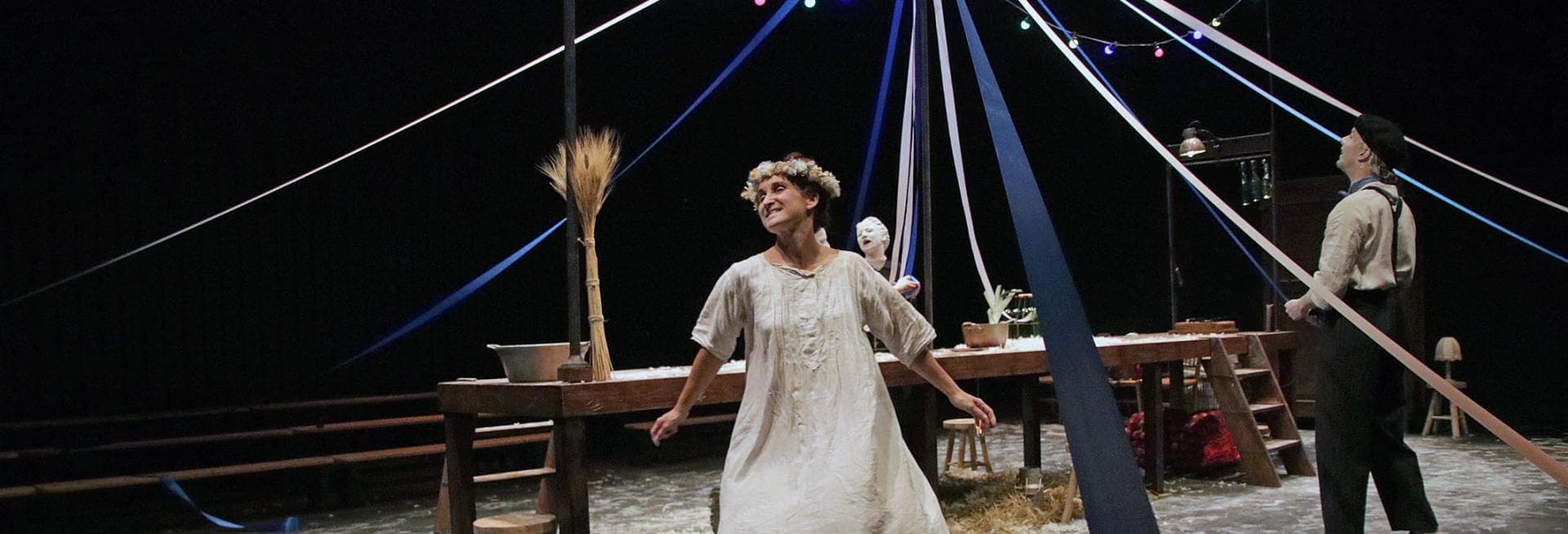 Blanche - Compagnie Hecho en Casa