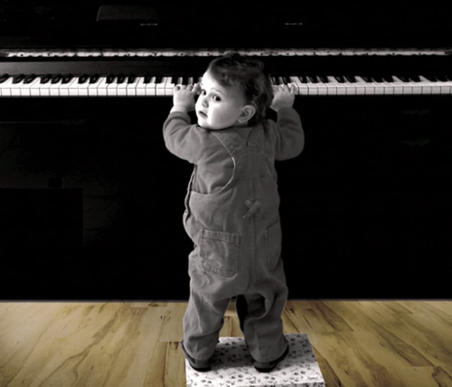 Pascal Pistone ne va pas s'faire qu'des amis ! (chanson insolente)