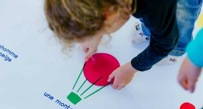 Promenons-nous au pays des formes et des couleurs !