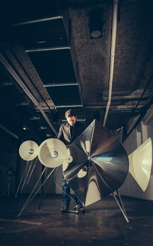 LOUP BARROW + Rozi Plain