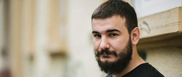 ELECTROCORP Avec BORROWED IDENTITY + TOM A.P