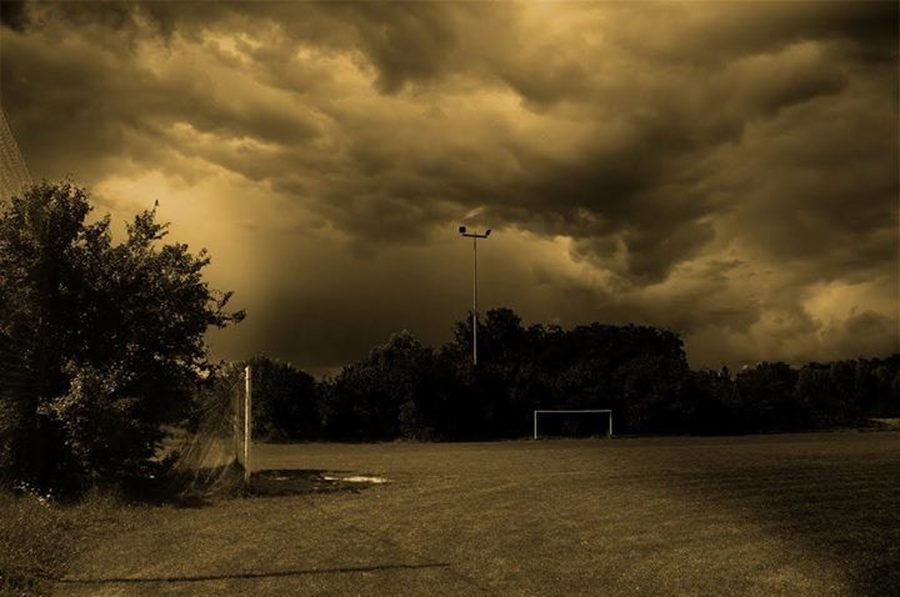 SUMMER + EQUIPE DE FOOT