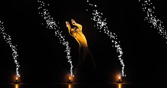 Mourad Merzouki (Pixel)