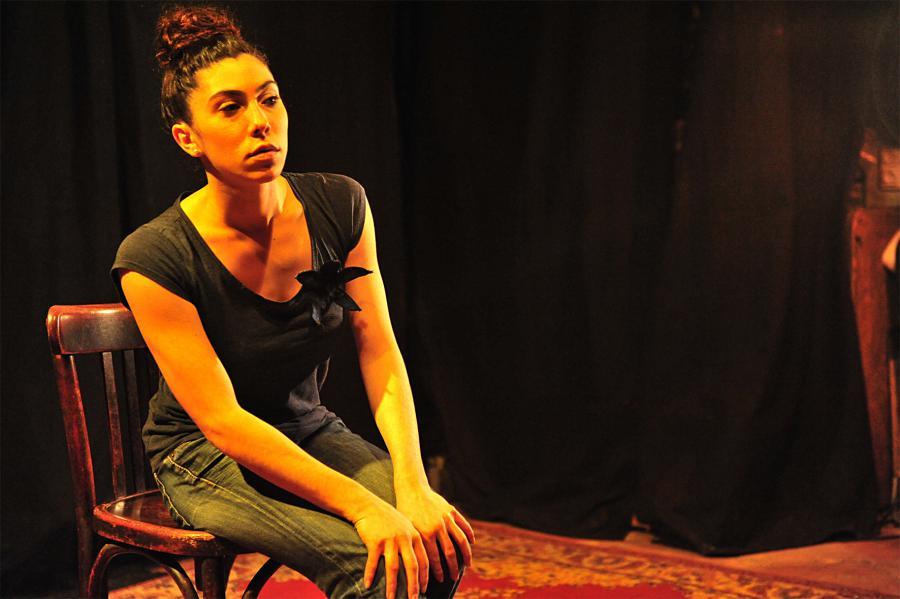 La Famille vient en mangeant (par la Compagnie Mmm...)