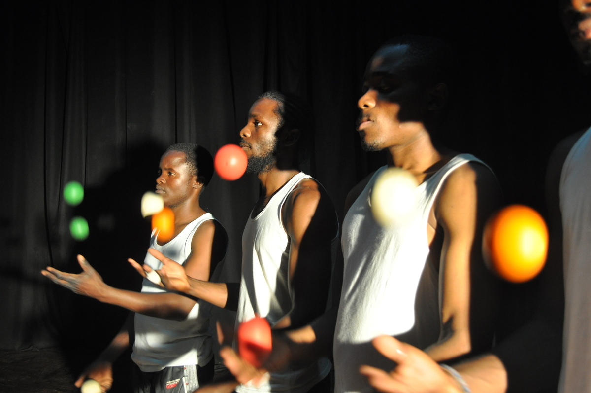 ''Maputo Mozambique'', par la Compagnie Thomas Guérineau