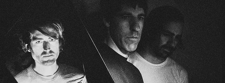 Barbey Indie Club : A Place to Bury Strangers + Spectres