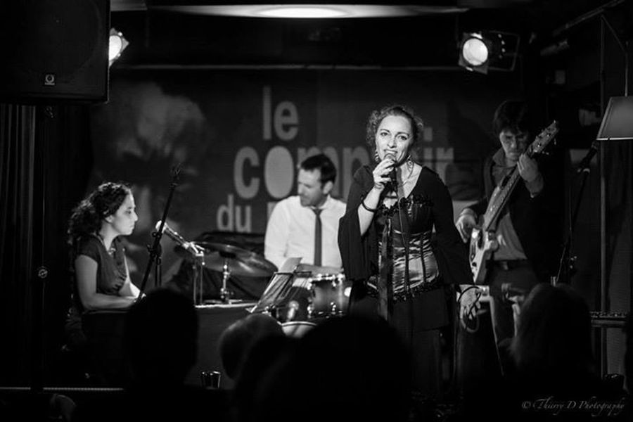 Carole Simon Nougaro en 4 couleurs