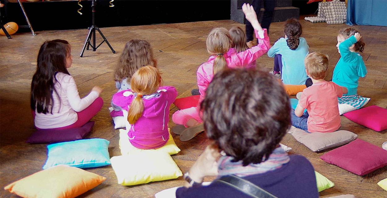 LUMIÈRES POUR ENFANTS