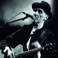 Minelli plays Bowie 
