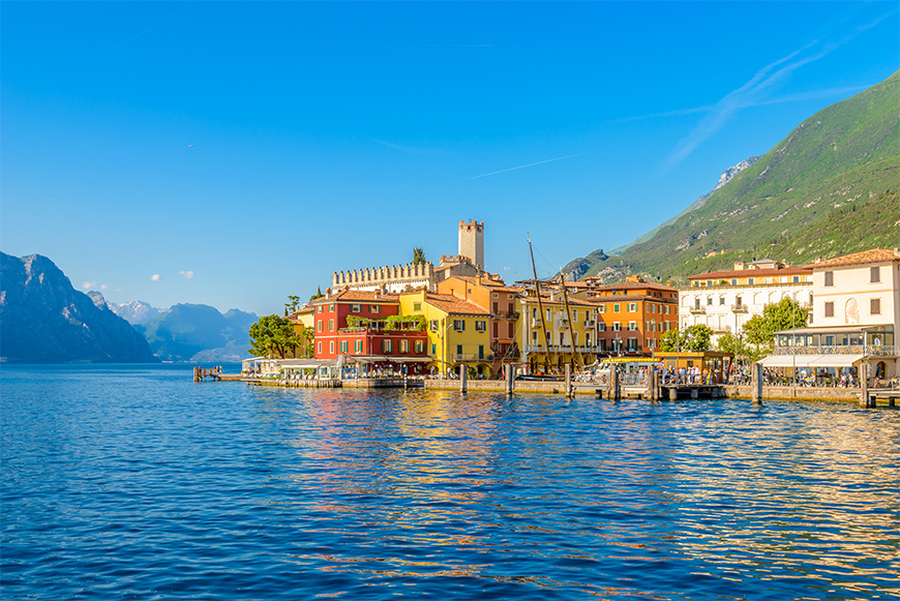 CONNAISSANCE DU MONDE – SPLENDEURS DES LACS ITALIENS