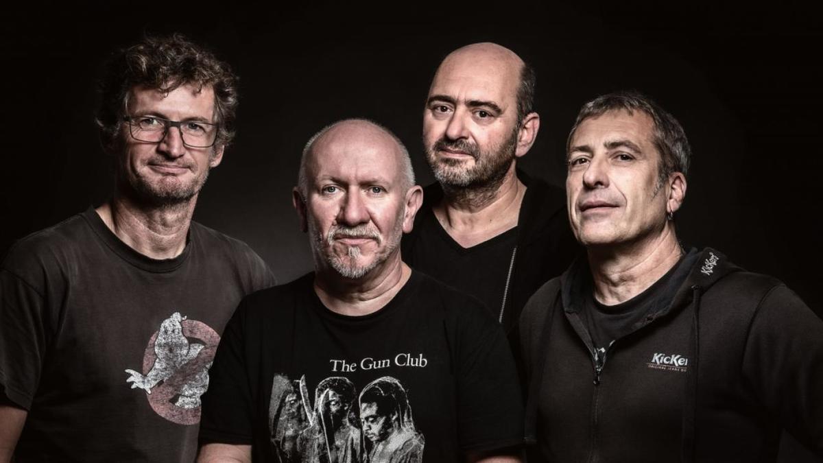 THE HYÈNES (ACOUSTIQUE)