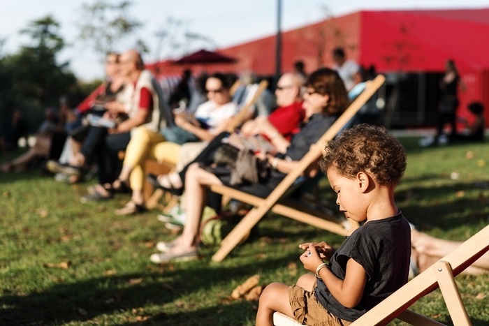 SIESTE INÉDITE - Reprises inventives et recyclages audacieux