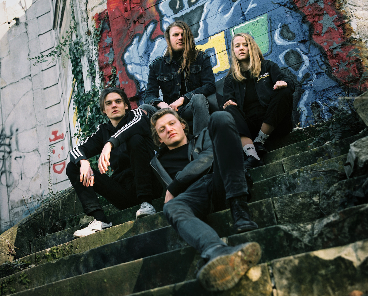 POGO CAR CRASH CONTROL + W!ZARD