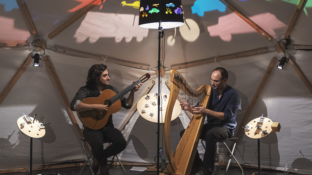 ELLE TOURNE !!! Compagnie FRACAS