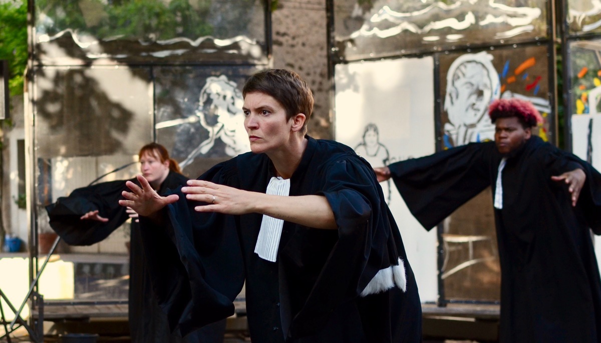 HÉROÏNE, UNE ÉPOPÉE AU CŒUR D’UN TRIBUNAL - Les arts oseurs