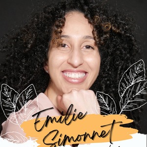 Emilie Simonnet dans Millefeuille - Weekend Humour Wonder Pipelettes