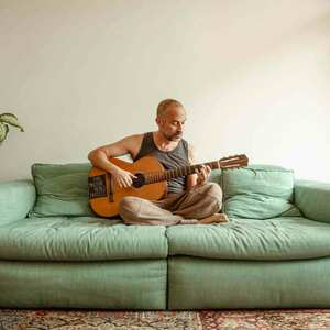 Lucas Santtana