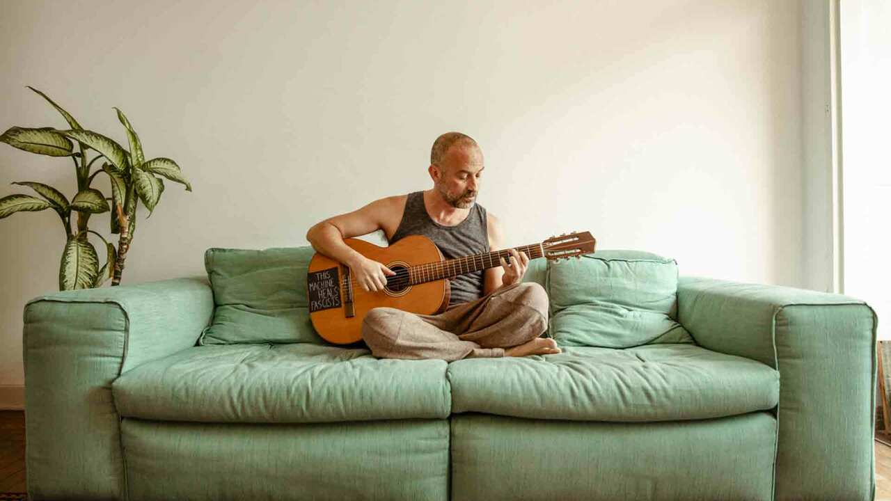 Lucas Santtana