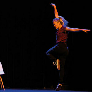 Les chatouilles ou la danse de la colère