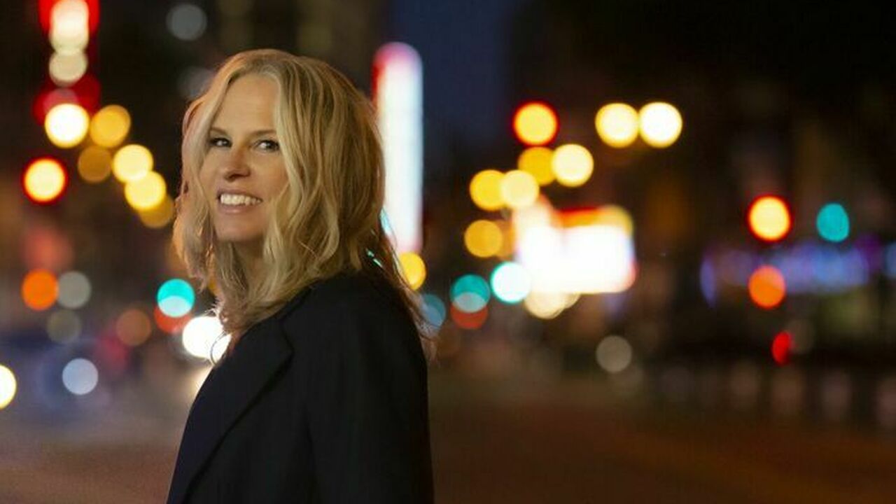 VONDA SHEPARD
