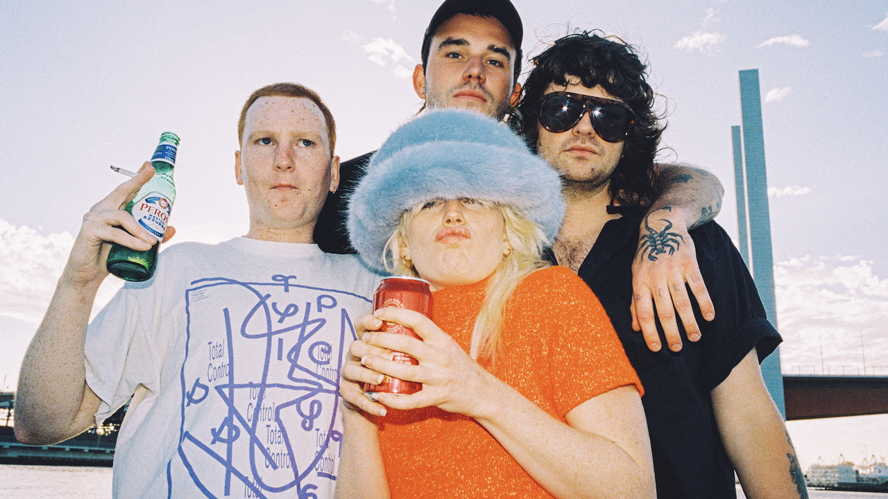 Amyl & The Sniffers + Cable Ties