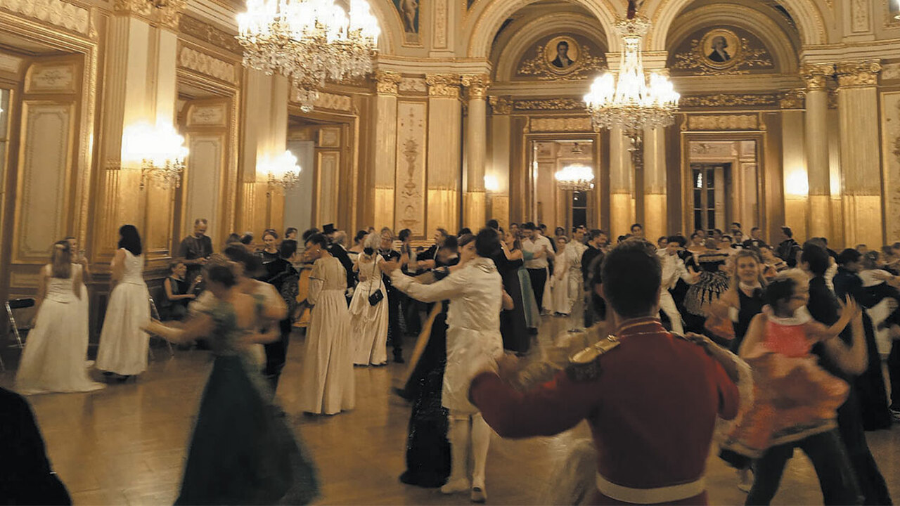 Bal clandestin Paris