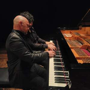 Duo OANA, piano à 4 mains avec Cyril Phélix et Artavazd Kachatrian