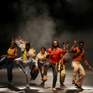 Matière(s) première(s) par la Compagnie par Terre