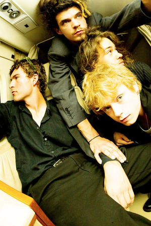 MELTHEADS + GUEST