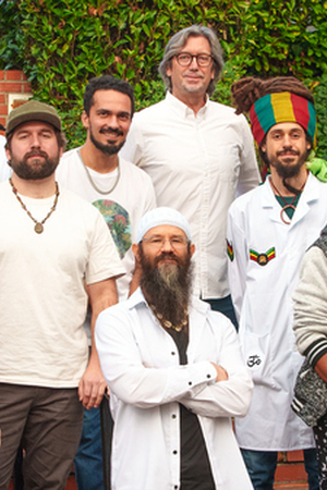 GROUNDATION