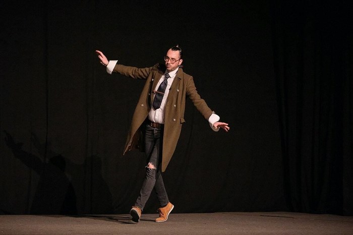 Dimanches suspendus : Ici et Partout