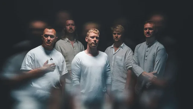 MØL