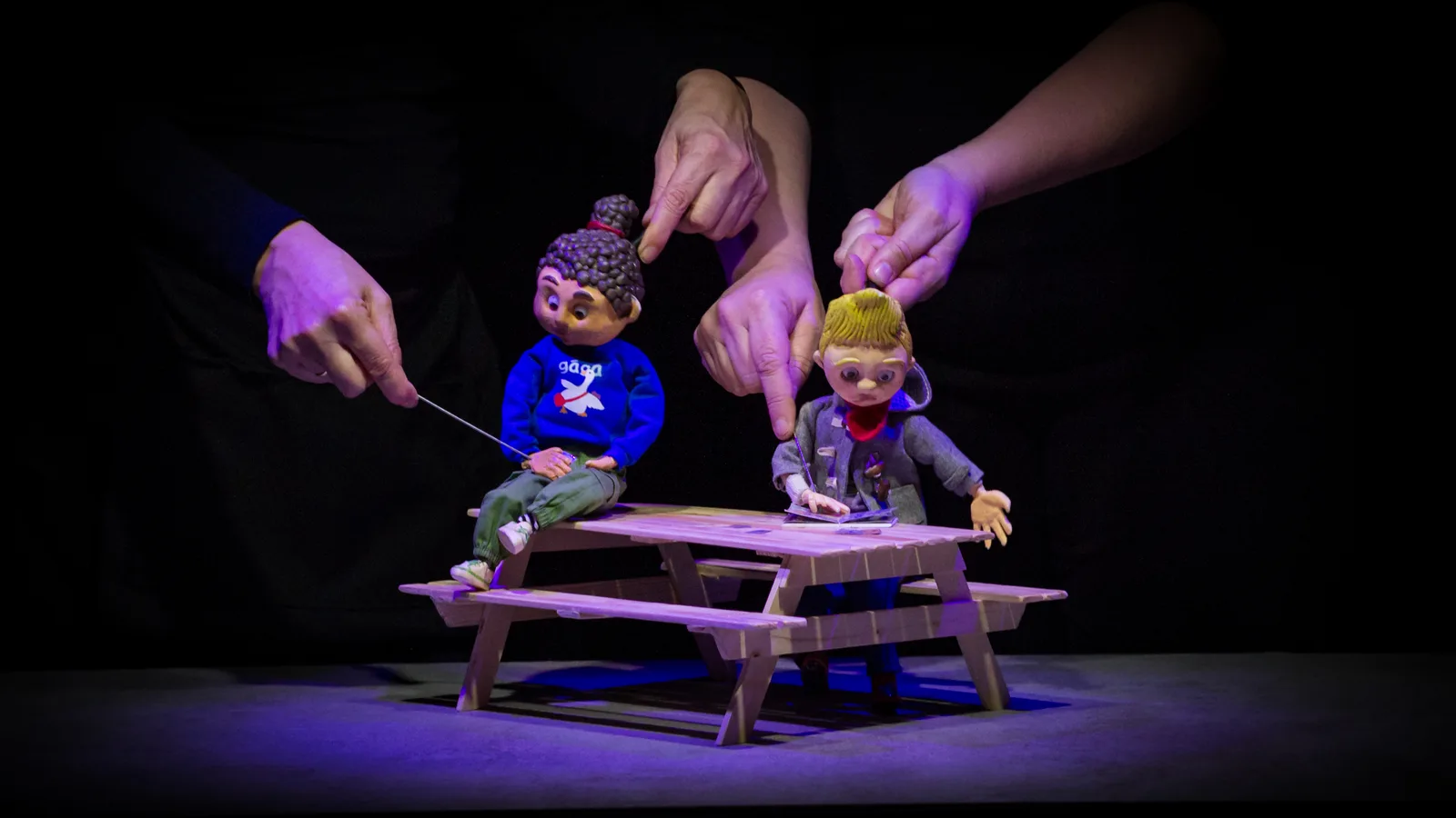 TOM : Théâtre de l'opprimé miniature