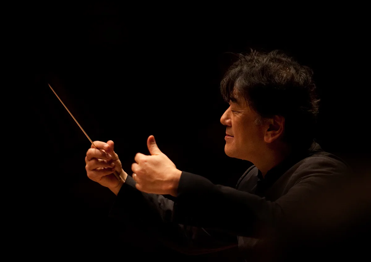 Yutaka Sado dirige l'ONBA