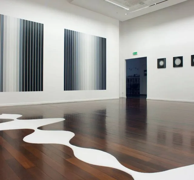 Les Arts Au Mur